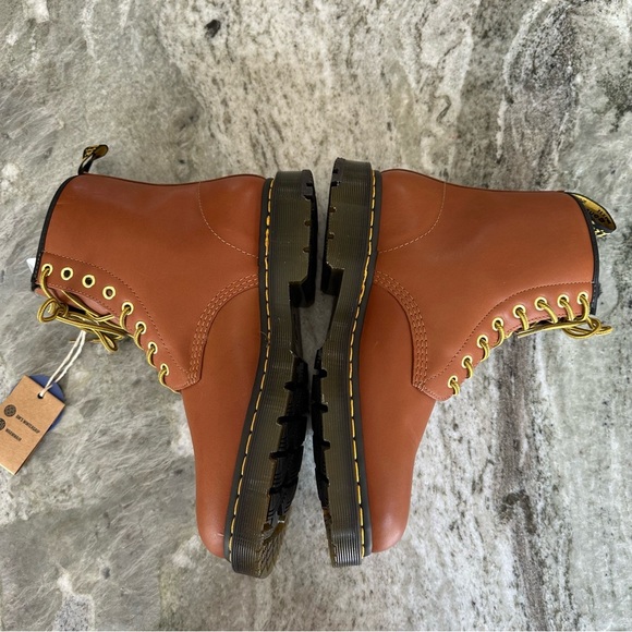 NEW Dr. Martens 1460 Waterproof Fleece Lined Lace-Up Boots Women’s 10, Men’s 9 - Picture 12 of 16